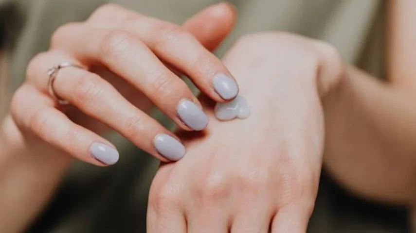 17 best nail strengtheners of 2023 for natural, strong nails | CNN  Underscored