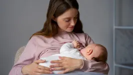 best breast pump that are wearable hands free with smart display memory