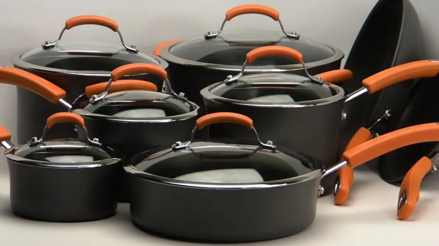 15 Best Cookware Sets Reviewed And Compared [January, 2024]