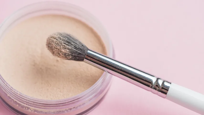 15 Best Face Powders for Daily Use in India [May, 2024]