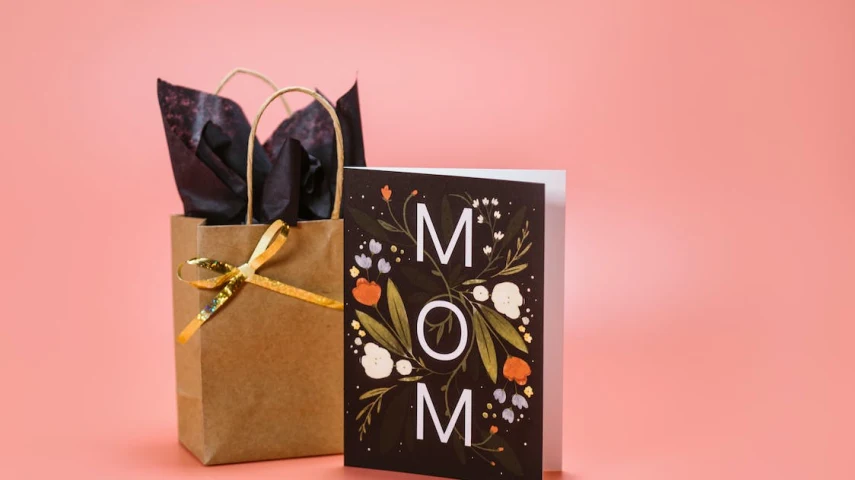 15 Best Gifts for Mothers in India [March, 2024]