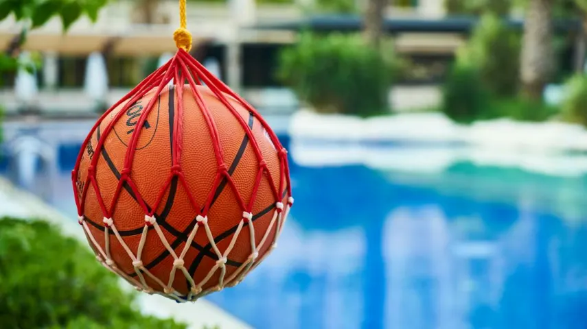 15 Best Outdoor Basketballs Reviewed [May, 2024]