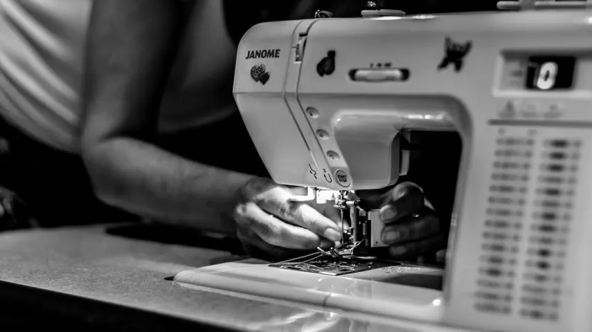 10 Best Sewing Machines for Boutique in India [May, 2024]