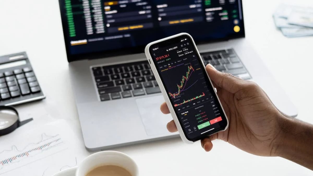 The Ultimate Guide to Choosing the Best Trading App in India [August,2023]
