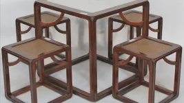 coffee table with stools