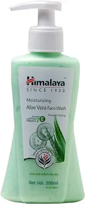 8. Himalaya Moisturizing Aloe Vera Face Wash, 200ml