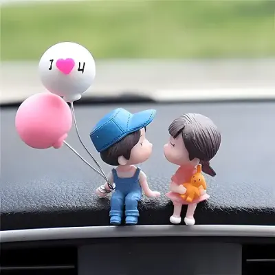 15. JIALTO® car Dashboard Accessories Cute Cartoon Couples