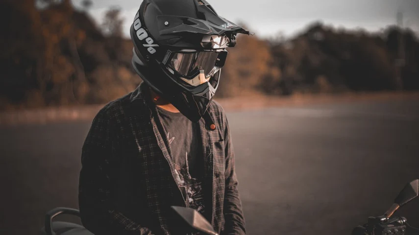 15 Light Weight Helmets in India [March, 2024]