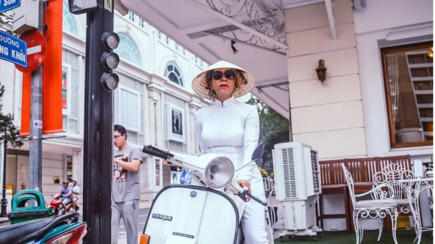 The Ultimate Guide to Choosing the Best Scooter for Ladies in India [March, 2024]