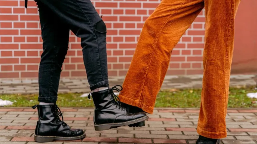 10 Best Trouser Brands In India to Add to Your Wardrobe [September,2023]